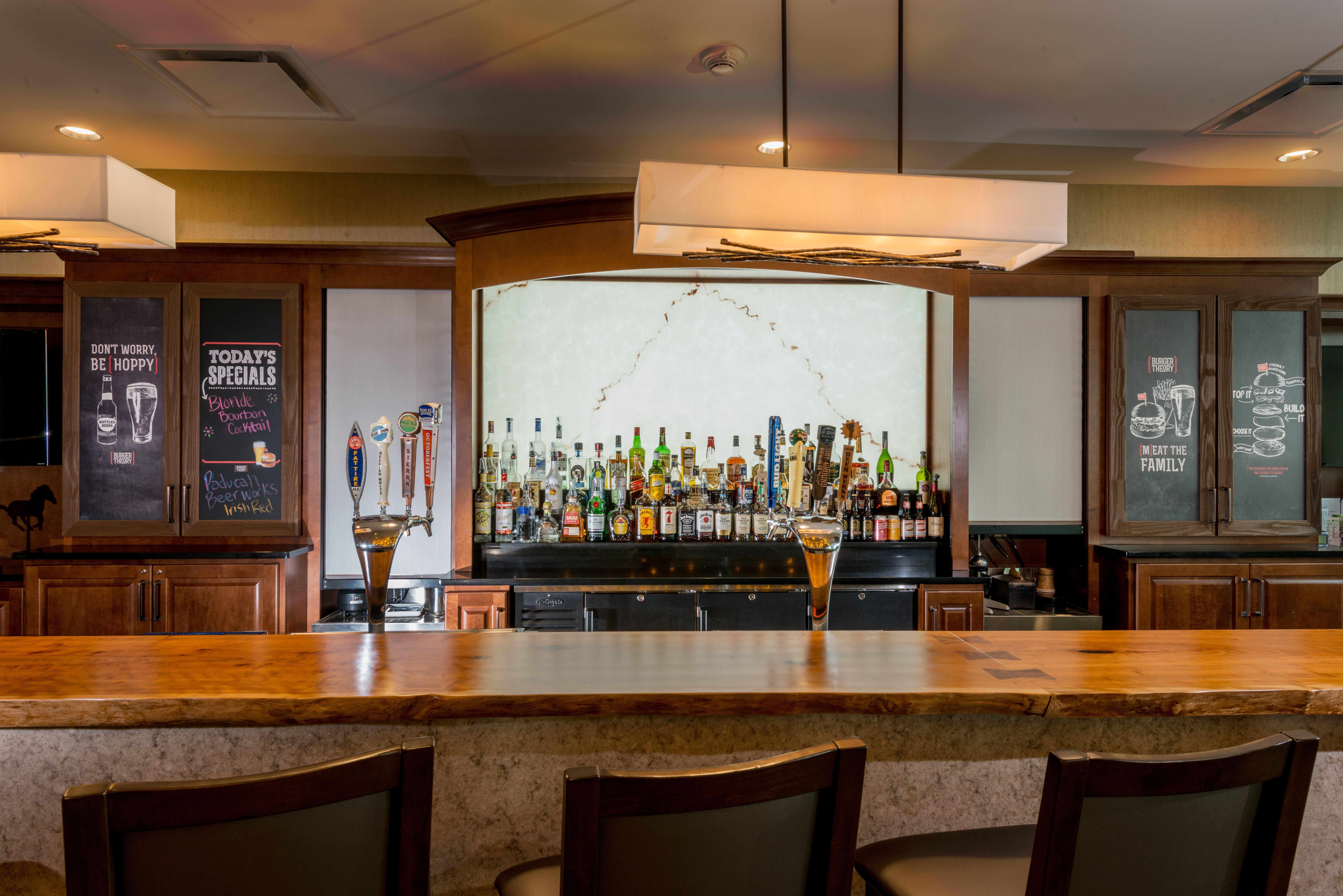 Holiday Inn Paducah Riverfront By Ihg Exterior photo