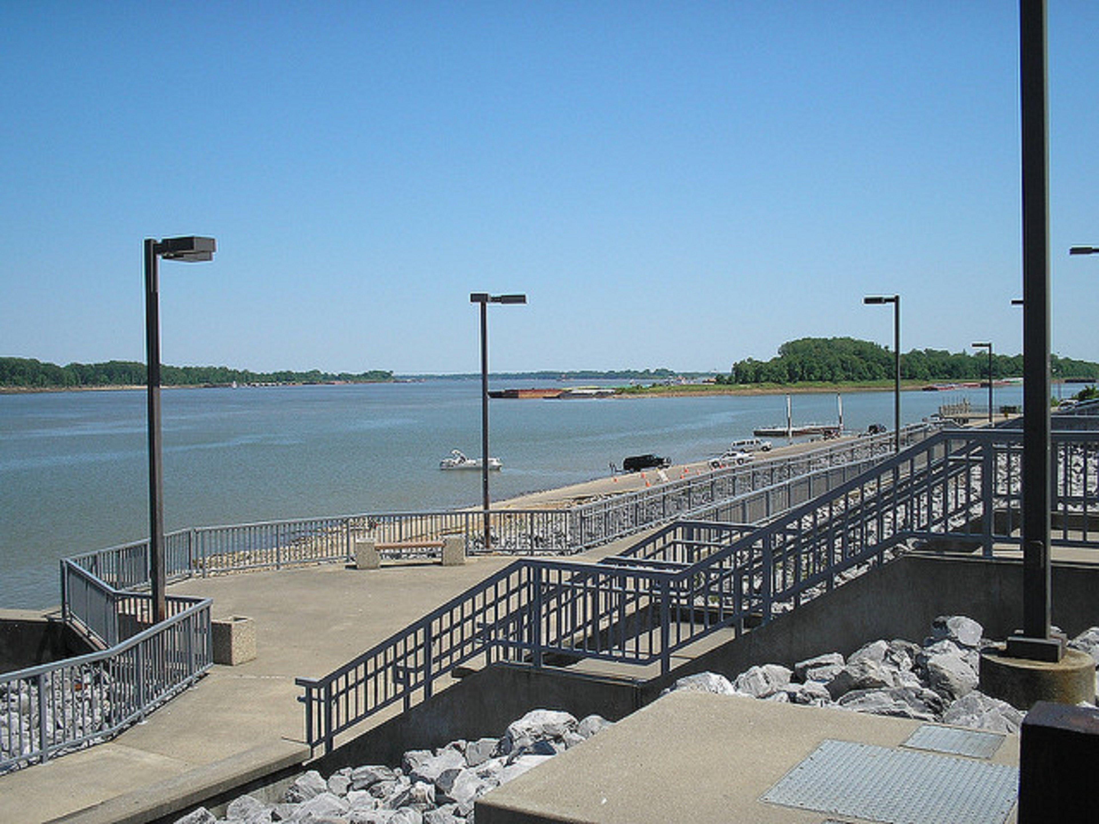 Holiday Inn Paducah Riverfront By Ihg Exterior photo