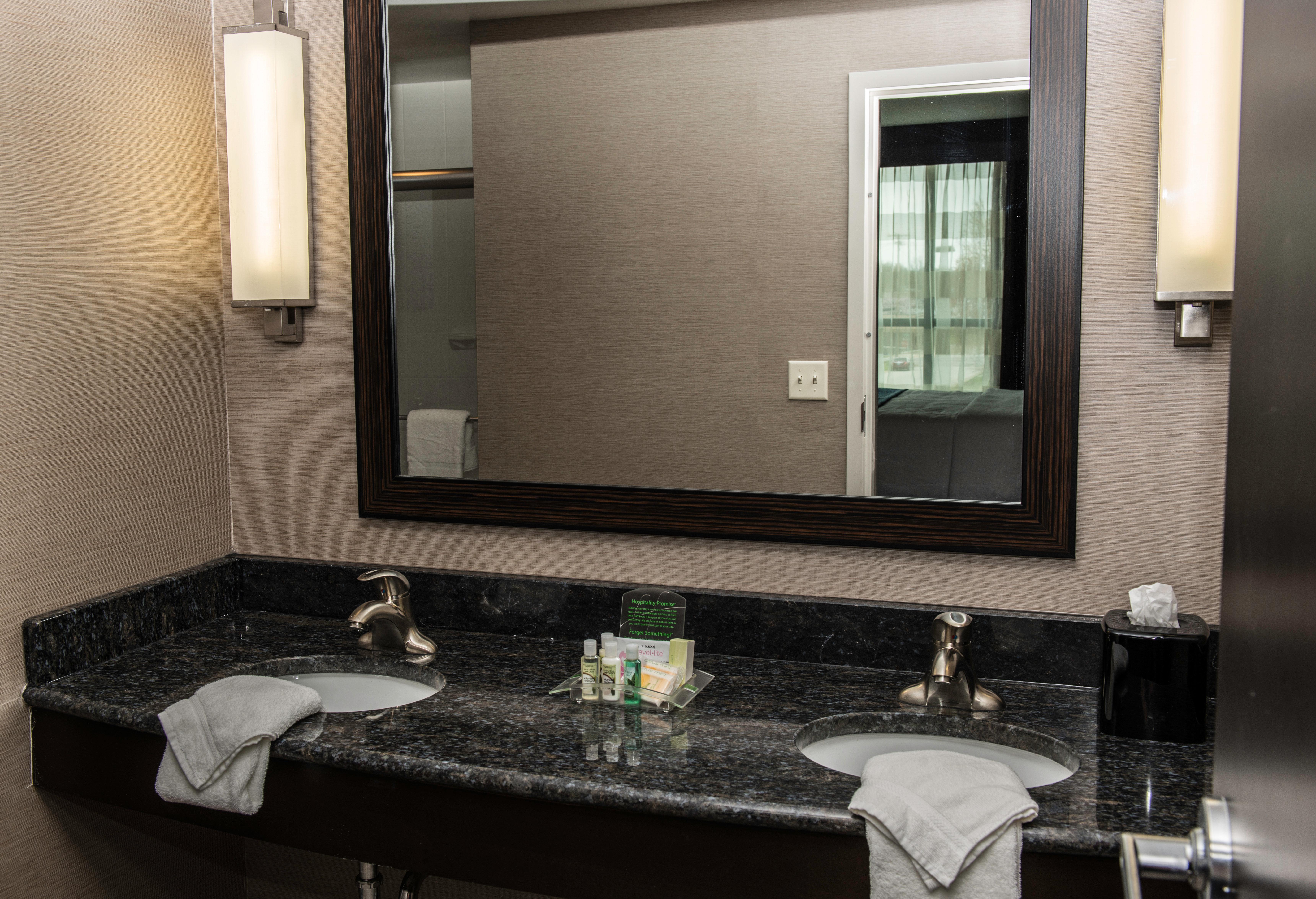 Holiday Inn Paducah Riverfront By Ihg Room photo