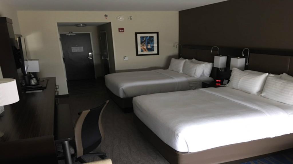 Holiday Inn Paducah Riverfront By Ihg Room photo